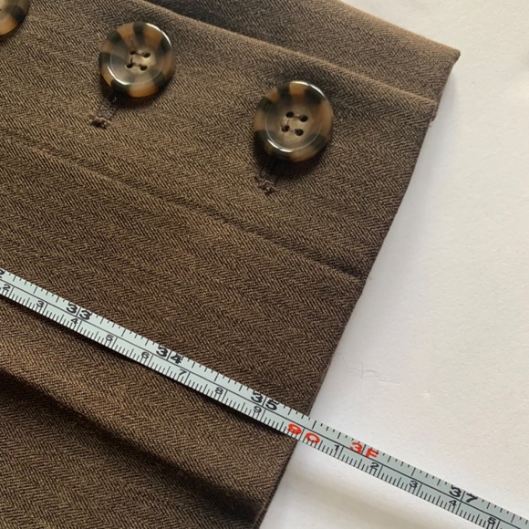 Dress Pants Size 8 with Decorative Buttons NWOT - Picture 3 of 12